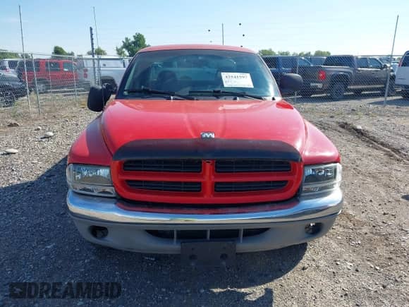 2000 Dodge Dakota with VIN 1B7GL22X9YS532083, listed as a IAAI auction lot 42541597 with 168,304 mi miles and . Bid and sale history available at DreamBid. Image 12.