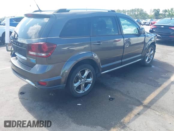 2016 Dodge Journey Crossroad с VIN 3C4PDCGB4GT178907, выставлен на аукционе IAAI как лот 42428243 с пробегом 200 796 миль миль и . История ставок и продаж доступна на DreamBid. Изображение 4.