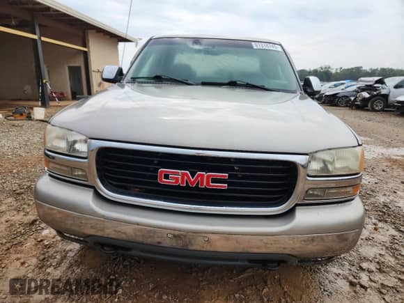 2000 GMC Sierra 1500 SLE with VIN 2GTEC19T5Y1341734, listed as a Copart auction lot 81318745 with 138,775 mi miles and Salvage title. Bid and sale history available at DreamBid. Image 5.