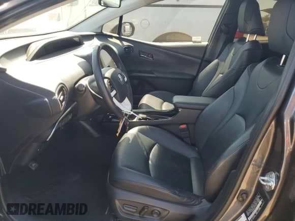 2019 Toyota Prius Plus with VIN JTDKARFPXK3116001, listed as a Copart auction lot 68888745 with 126,279 mi miles and Salvage title. Bid and sale history available at DreamBid. Image 7.