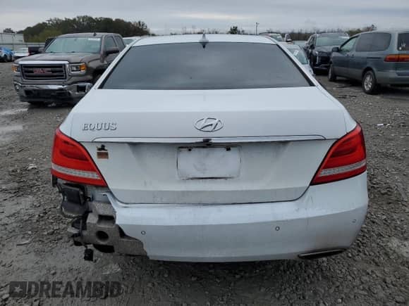 2015 Hyundai Equus Ultimate with VIN KMHGH4JH3FU099414, listed as a Copart auction lot 83268144 with 133,560 mi miles and Salvage title. Bid and sale history available at DreamBid. Image 6.