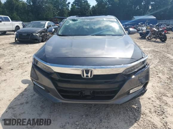 2019 Honda Accord Touring с VIN 1HGCV3F94KA007442, выставлен на аукционе Copart как лот 68885735 с пробегом 98 620 миль миль и На запчасти • Non repairable. История ставок и продаж доступна на DreamBid. Изображение 5.