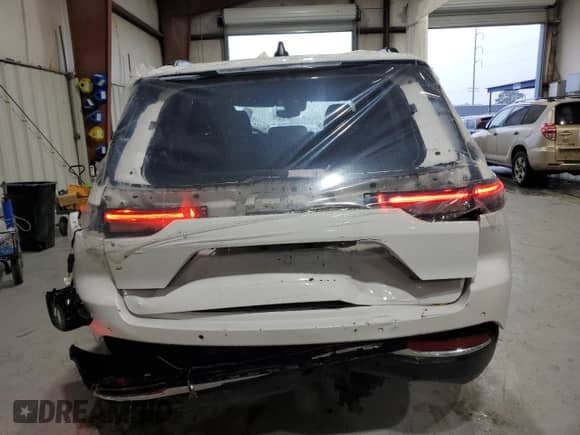 2024 Jeep Grand Cherokee Laredo X with VIN 1C4RJGAG2RC185995, listed as a Copart auction lot 56421785 with 19,068 mi miles and Salvage title. Bid and sale history available at DreamBid. Image 6.