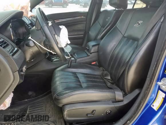 2018 Chrysler 300 S with VIN 2C3CCAGG1JH192382, listed as a Copart auction lot 83805035 with Not provided miles and Salvage title. Bid and sale history available at DreamBid. Image 7.