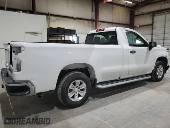 2024 Chevrolet Silverado 1500 Work Truck z VIN 3GCNAAED7RG396554, wystawiony jako Copart lot #84644565 z przebiegiem 12 772 mil mil oraz Czysty tytuł • Clean title. Historia ofert i sprzedaży dostępna na DreamBid. Obrazek 3.