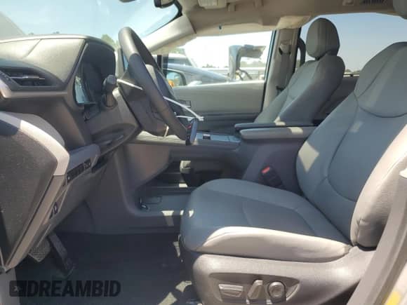 2023 Toyota Sienna XLE z VIN 5TDYSKFC3PS098717, wystawiony jako Copart lot #66670995 z przebiegiem 23 280 mil mil oraz Szkoda całkowita • Salvage title. Historia ofert i sprzedaży dostępna na DreamBid. Obrazek 7.