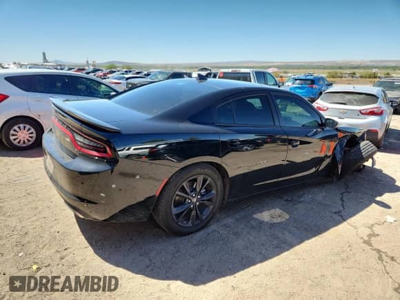 2023 Dodge Charger SXT z VIN 2C3CDXJG4PH620219, wystawiony jako Copart lot #83851415 z przebiegiem 13 480 mil mil oraz Szkoda całkowita • Salvage title. Historia ofert i sprzedaży dostępna na DreamBid. Obrazek 3.