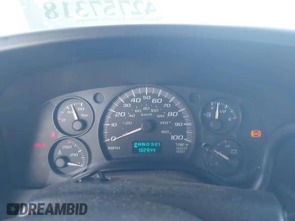 2005 Chevrolet Express Passenger z VIN 1GNFG15X151106869, wystawiony jako IAAI lot #42757318 z przebiegiem 102 844 mil mil oraz . Historia ofert i sprzedaży dostępna na DreamBid. Obrazek 7.