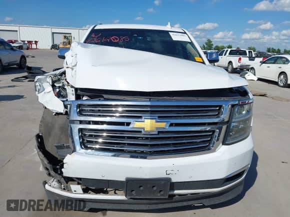 2016 Chevrolet Suburban LTZ with VIN 1GNSKJKC0GR109295, listed as a IAAI auction lot 42612085 with 200,912 mi miles and . Bid and sale history available at DreamBid. Image 12.