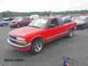 2003 Chevrolet S-10 LS с VIN 1GCCS19X238174686, выставлен на аукционе IAAI как лот 43288524 с пробегом 218 476 миль миль и . История ставок и продаж доступна на DreamBid. Изображение 2.