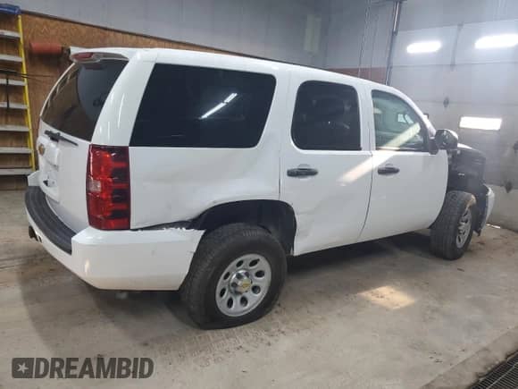 2012 Chevrolet Tahoe Commercial с VIN 1GNSK2E01CR183018, выставлен на аукционе Copart как лот 69009795 с пробегом 77 519 миль миль и Чистый • Clean title. История ставок и продаж доступна на DreamBid. Изображение 3.