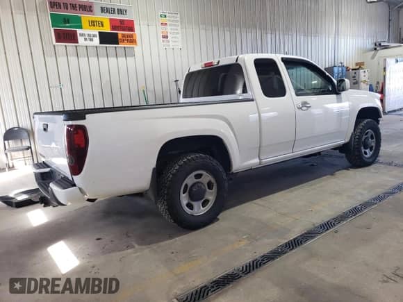 2012 Chevrolet Colorado Work Truck with VIN 1GCJTBFE7C8140112, listed as a Copart auction lot 85869675 with 110,506 mi miles and Salvage title. Bid and sale history available at DreamBid. Image 3.