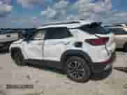 2025 Chevrolet TrailBlazer LT z VIN KL79MPSL8SB057532, wystawiony jako Copart lot #61575415 z przebiegiem Nie podano mil oraz Nie do naprawy • Non repairable. Historia ofert i sprzedaży dostępna na DreamBid. Obrazek 2.