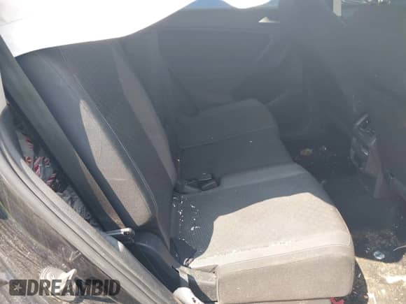 2021 Volkswagen Tiguan S с VIN 3VV0B7AX7MM044483, выставлен на аукционе IAAI как лот 42903238 с пробегом 84 397 миль миль и . История ставок и продаж доступна на DreamBid. Изображение 8.