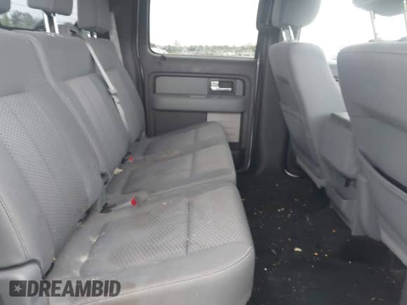 2013 Ford F-150 XL z VIN 1FTFW1CF0DFA86251, wystawiony jako IAAI lot #43299173 z przebiegiem 122 816 mil mil oraz . Historia ofert i sprzedaży dostępna na DreamBid. Obrazek 8.