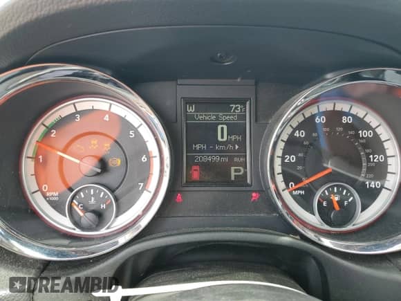 2013 Dodge Durango Citadel z VIN 1C4SDHET9DC562563, wystawiony jako Copart lot #51685565 z przebiegiem 208 499 mil mil oraz Czysty tytuł • Clean title. Historia ofert i sprzedaży dostępna na DreamBid. Obrazek 9.