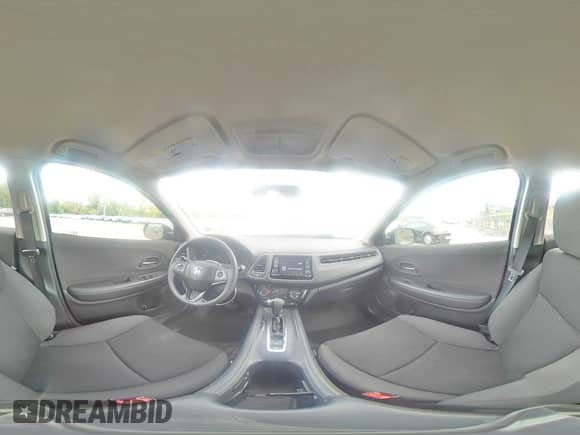 2021 Honda HR-V LX с VIN 3CZRU6H3XMM738074, выставлен на аукционе Copart как лот 81076645 с пробегом 53 852 миль миль и Списание • Salvage title. История ставок и продаж доступна на DreamBid. Изображение 15.