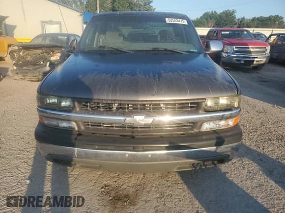 2000 Chevrolet Silverado 1500 LS z VIN 1GCEC19T1YZ370476, wystawiony jako Copart lot #62553415 z przebiegiem 164 786 mil mil oraz Szkoda całkowita • Salvage title. Historia ofert i sprzedaży dostępna na DreamBid. Obrazek 5.