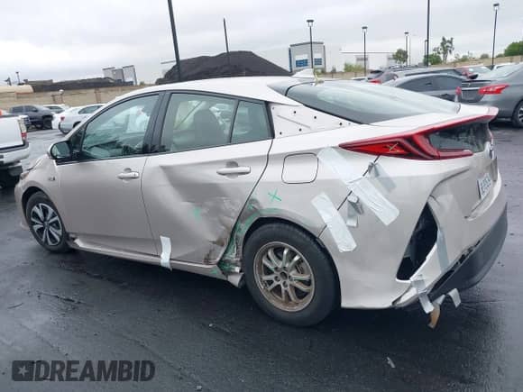 2019 Toyota Prius Plus с VIN JTDKARFP3K3113716, выставлен на аукционе IAAI как лот 42184997 с пробегом 52 988 миль миль и . История ставок и продаж доступна на DreamBid. Изображение 15.