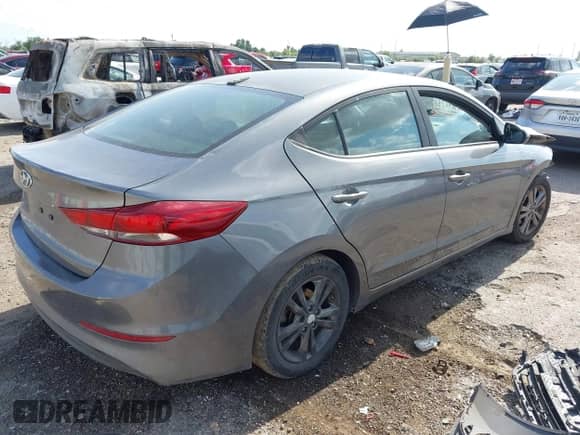 2018 Hyundai Elantra SEL с VIN 5NPD84LF6JH305976, выставлен на аукционе IAAI как лот 43110894 с пробегом 167 415 миль миль и . История ставок и продаж доступна на DreamBid. Изображение 4.