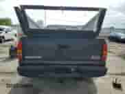 2005 GMC Sierra 1500 Work Truck с VIN 1GTEC14X45Z329281, выставлен на аукционе Copart как лот 65615875 с пробегом 213 490 миль миль и Списание • Salvage title. История ставок и продаж доступна на DreamBid. Изображение 6.