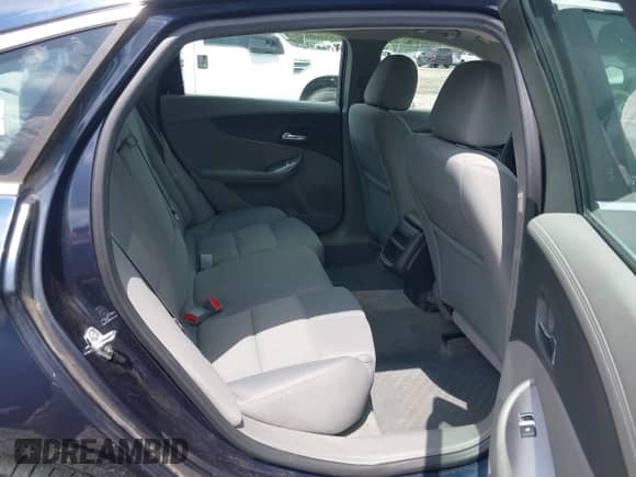 2015 Chevrolet Impala LS with VIN 2G11X5SL0F9214868, listed as a IAAI auction lot 42417164 with 135,321 mi miles and . Bid and sale history available at DreamBid. Image 8.