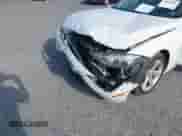 2015 BMW 3 Series 320i xDrive с VIN WBA3C3C58FK201605, выставлен на аукционе IAAI как лот 43098809 с пробегом 145 647 миль миль и . История ставок и продаж доступна на DreamBid. Изображение 6.