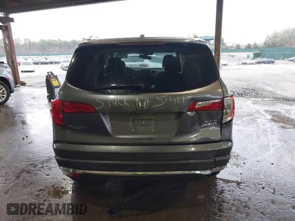 2018 Honda Pilot Elite z VIN 5FNYF6H06JB025867, wystawiony jako IAAI lot #41958994 z przebiegiem 94 479 mil mil oraz . Historia ofert i sprzedaży dostępna na DreamBid. Obrazek 16.