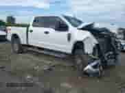2017 Ford F-250 Lariat z VIN 1FT7W2B67HED66031, wystawiony jako Copart lot #67554285 z przebiegiem Nie podano mil oraz Szkoda całkowita • Salvage title. Historia ofert i sprzedaży dostępna na DreamBid. Obrazek 4.