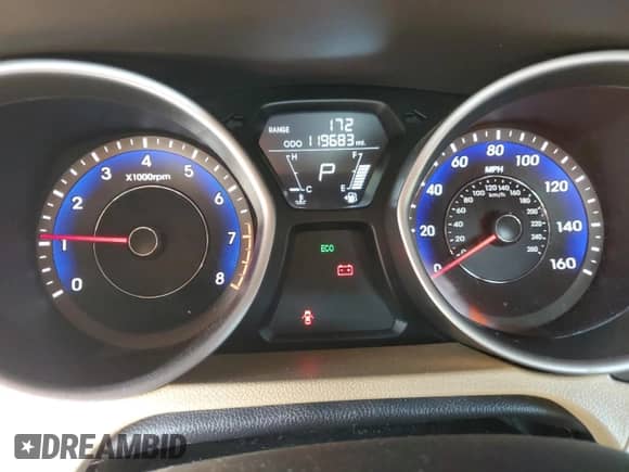 2013 Hyundai Elantra GLS с VIN KMHDH4AE9DU498088, выставлен на аукционе Copart как лот 83827375 с пробегом 119 683 миль миль и Списание • Salvage title. История ставок и продаж доступна на DreamBid. Изображение 9.