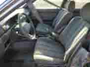 1990 Toyota Camry z VIN 4T1VV21EXLU008760, wystawiony jako Copart lot #88344665 z przebiegiem 154 971 mil mil oraz Nie do naprawy • Non repairable. Historia ofert i sprzedaży dostępna na DreamBid. Obrazek 7.