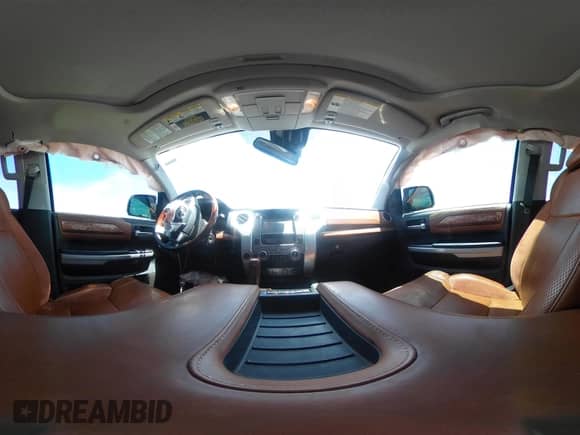 2019 Toyota Tundra SR5 с VIN 5TFAY5F17KX791678, выставлен на аукционе IAAI как лот 42290380 с пробегом 119 671 миль миль и . История ставок и продаж доступна на DreamBid. Изображение 19.