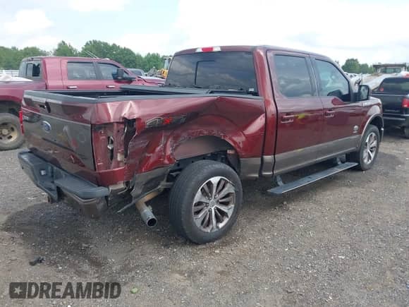 2015 Ford F-150 XLT z VIN 1FTEW1EG4FFB61652, wystawiony jako IAAI lot #42497075 z przebiegiem 119 571 mil mil oraz . Historia ofert i sprzedaży dostępna na DreamBid. Obrazek 4.