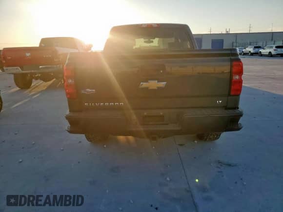 2017 Chevrolet Silverado 1500 LT with VIN 3GCUKREC6HG381170, listed as a Copart auction lot 86268635 with 229,683 mi miles and Salvage title. Bid and sale history available at DreamBid. Image 6.