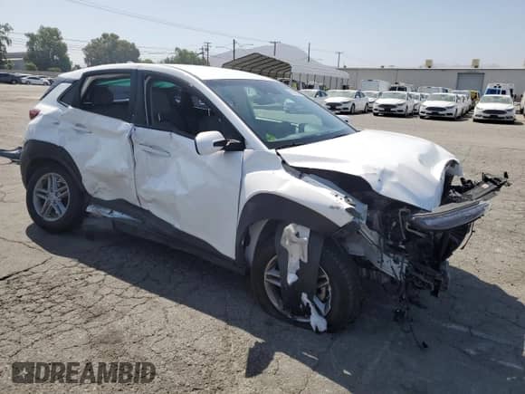 2022 Hyundai Kona SE с VIN KM8K22AB8NU788309, выставлен на аукционе Copart как лот 61814325 с пробегом 34 623 миль миль и Списание • Salvage title. История ставок и продаж доступна на DreamBid. Изображение 4.