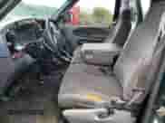 2000 Dodge 2500 с VIN 3B7KF2368YG133289, выставлен на аукционе Copart как лот 60199325 с пробегом 342 985 миль миль и Списание • Salvage title. История ставок и продаж доступна на DreamBid. Изображение 7.