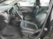 2020 Chevrolet Sonic Premier z VIN 1G1JF5SB9L4113627, wystawiony jako Copart lot #57494115 z przebiegiem 89 223 mil mil oraz Szkoda całkowita • Salvage title. Historia ofert i sprzedaży dostępna na DreamBid. Obrazek 7.