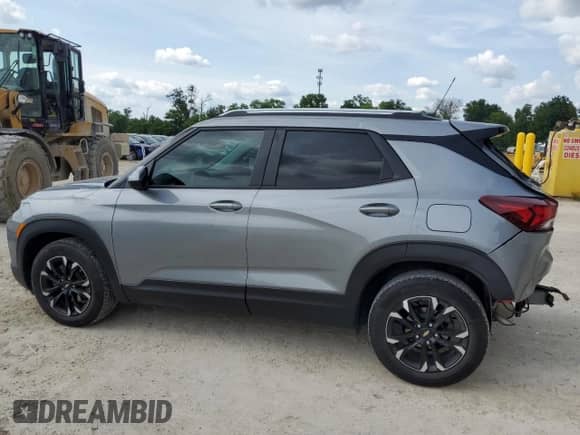 2023 Chevrolet TrailBlazer LT z VIN KL79MPSL9PB170686, wystawiony jako Copart lot #60445145 z przebiegiem 45 070 mil mil oraz Szkoda całkowita • Salvage title. Historia ofert i sprzedaży dostępna na DreamBid. Obrazek 2.