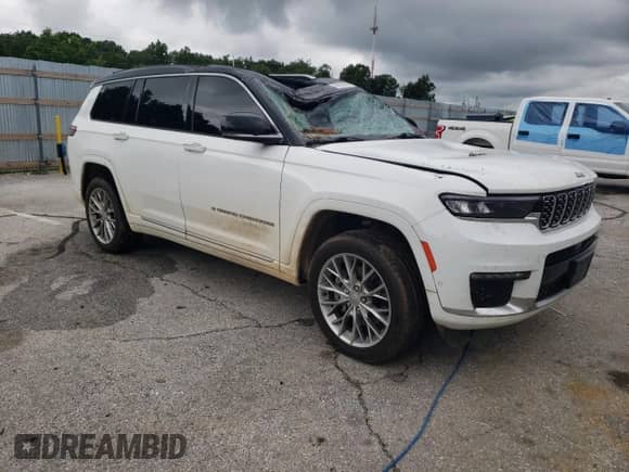2023 Jeep Grand Cherokee Summit с VIN 1C4RJKEG3P8848780, выставлен на аукционе Copart как лот 60922855 с пробегом 37 630 миль миль и Списание • Salvage title. История ставок и продаж доступна на DreamBid. Изображение 4.