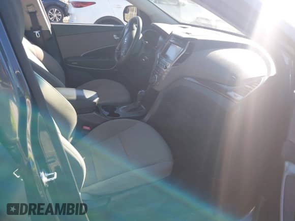 2017 Hyundai Santa Fe SE with VIN KM8SMDHFXHU166104, listed as a IAAI auction lot 43470215 with 148,527 mi miles and . Bid and sale history available at DreamBid. Image 5.