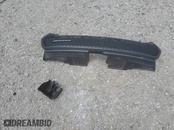 2019 Dodge Durango GT with VIN 1C4RDJDG9KC755836, listed as a Copart auction lot 59621215 with 130,319 mi miles and Salvage title. Bid and sale history available at DreamBid. Image 13.