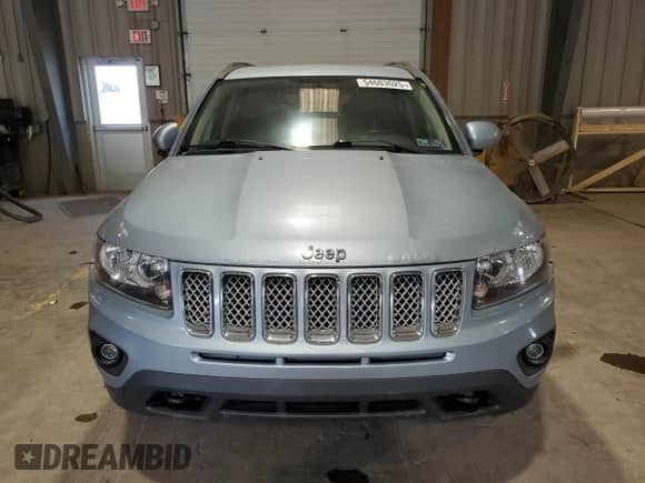 2014 Jeep Compass Latitude z VIN 1C4NJDEB5ED603160, wystawiony jako Copart lot #54603025 z przebiegiem 87 983 mil mil oraz Czysty tytuł • Clean title. Historia ofert i sprzedaży dostępna na DreamBid. Obrazek 5.