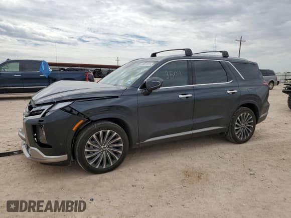 2023 Hyundai Palisade Calligraphy с VIN KM8R7DGE0PU628649, выставлен на аукционе Copart как лот 69081973 с пробегом 3 504 миль миль и . История ставок и продаж доступна на DreamBid. Изображение 1.