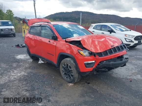 2020 Jeep Compass Sport z VIN 3C4NJDAB5LT242848, wystawiony jako IAAI lot #43480143 z przebiegiem 29 757 mil mil oraz . Historia ofert i sprzedaży dostępna na DreamBid. Obrazek 18.