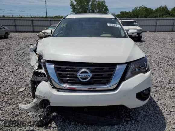 2019 Nissan Pathfinder Platinum with VIN 5N1DR2MNXKC592044, listed as a Copart auction lot 62324563 with 29,256 mi miles and Salvage title. Bid and sale history available at DreamBid. Image 5.