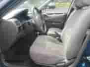 1999 Chevrolet Prizm с VIN 1Y1SK5284XZ409543, выставлен на аукционе Copart как лот 84379805 с пробегом Не указан миль и Списание • Salvage title. История ставок и продаж доступна на DreamBid. Изображение 7.