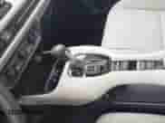 2023 Honda HR-V LX z VIN 3CZRZ1H32PM708303, wystawiony jako IAAI lot #42813494 z przebiegiem 32 079 mil mil oraz . Historia ofert i sprzedaży dostępna na DreamBid. Obrazek 11.