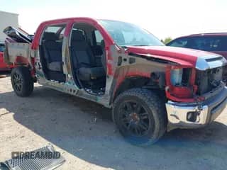 2021 Toyota Tundra SR5 with VIN 5TFEY5F13MX284460, listed as a IAAI auction lot 41849493 with 38,769 mi miles and . Bid and sale history available at DreamBid. Image 1.