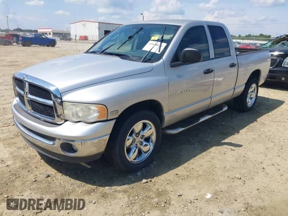 2005 Dodge 1500 SLT with VIN 1D7HA18D15S334021, listed as a IAAI auction lot 42800074 with 198,788 mi miles and . Bid and sale history available at DreamBid. Image 2.