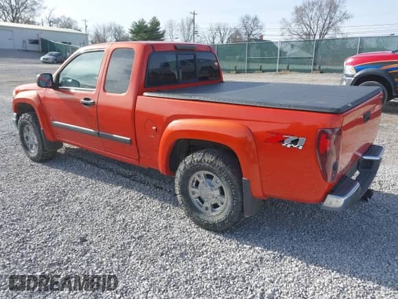 2008 Chevrolet Colorado 1LT с VIN 1GCDT19E088152810, выставлен на аукционе IAAI как лот 41732118 с пробегом 142 385 миль миль и . История ставок и продаж доступна на DreamBid. Изображение 3.